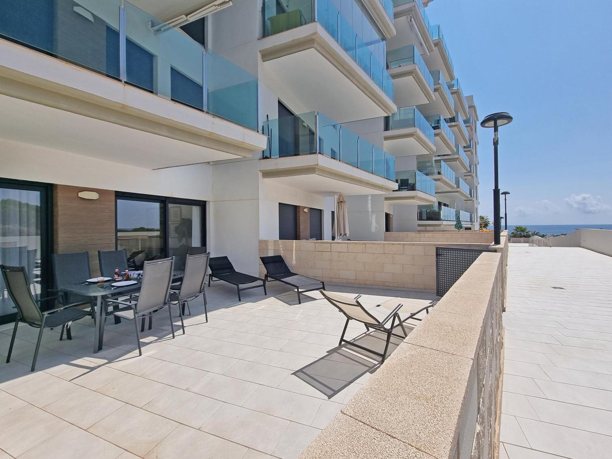 ארנאלס דל סול Beachfront Luxury Apartments By Nras חדר תמונה