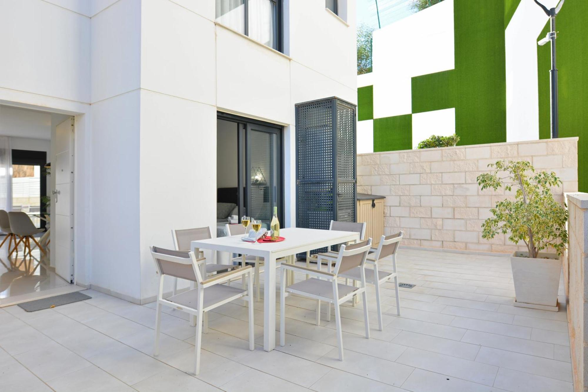 ארנאלס דל סול Beachfront Luxury Apartments By Nras חדר תמונה