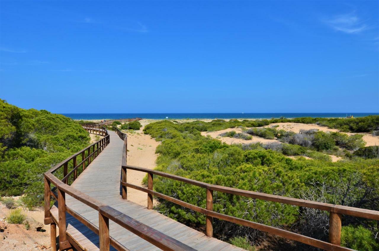 ארנאלס דל סול Beachfront Luxury Apartments By Nras מראה חיצוני תמונה